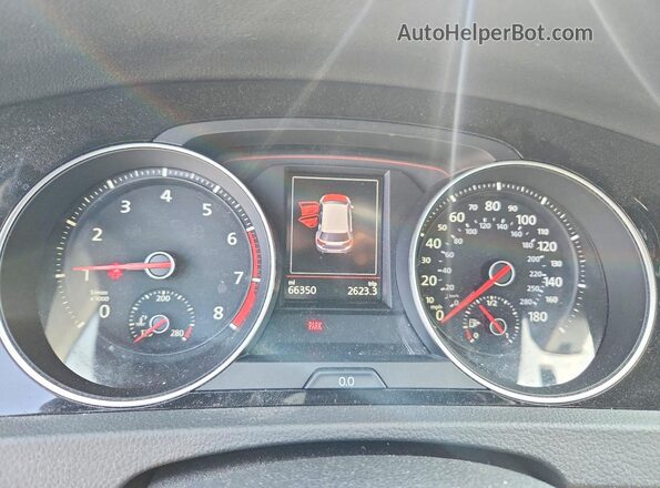 3VW547AU7JM282914 2018 VOLKSWAGEN GTI Silver Widok zestawu wskaźników