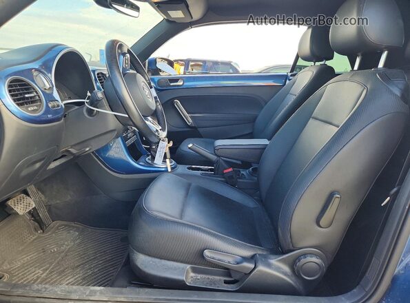 3VW5DAAT2KM500957 2019 VOLKSWAGEN BEETLE Blue წინა სალონის ხედი