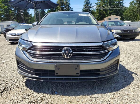 3VW5M7BU8PM040995 2023 VOLKSWAGEN JETTA Gray Widok z przodu