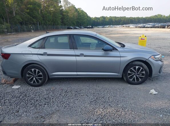 3VW5M7BU8RM044175 2024 VOLKSWAGEN JETTA Silver Вид задньої частини салону