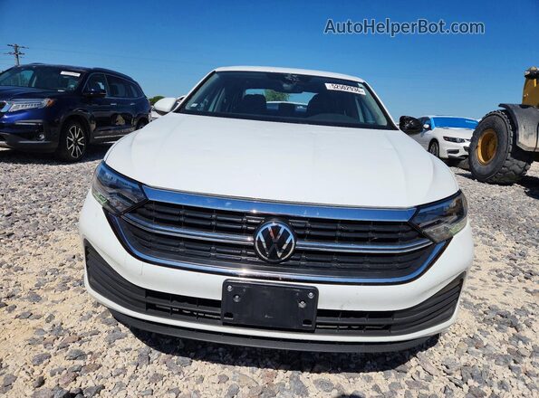 3VW5M7BU9RM014277 2024 VOLKSWAGEN JETTA White Widok z przodu