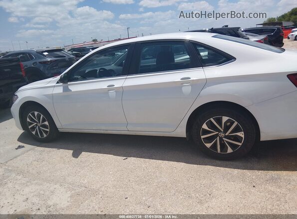 3VW5M7BU9RM057582 2024 VOLKSWAGEN JETTA White Սալոնի 360 աստիճան տեսք