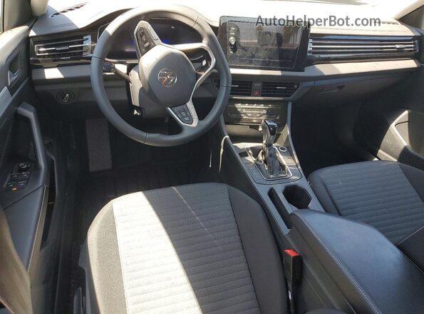 3VW5W7BU0TM014802 2026 VOLKSWAGEN JETTA Белый Вид панели приборов