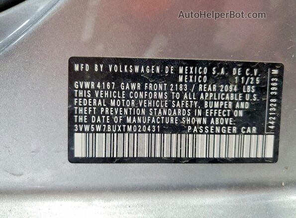 3VW5W7BUXTM020431 2026 VOLKSWAGEN JETTA Серебряный Вид подкапотного пространства