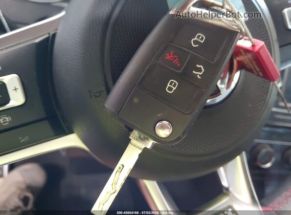 3VW6T7AU9LM003750 2020 VOLKSWAGEN GOLF Black Вид панелі приладів