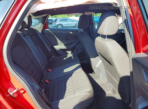 3VW6T7BU1MM020624 2021 VOLKSWAGEN JETTA Red Widok tylnych siedzeń