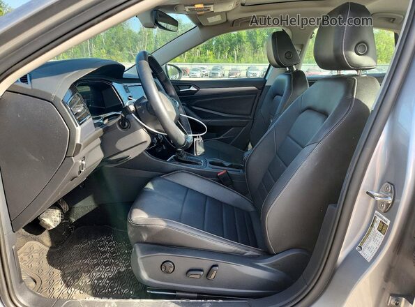 3VW7M7BU6PM026859 2023 VOLKSWAGEN JETTA Silver Սալոնի դիմացի տեսք
