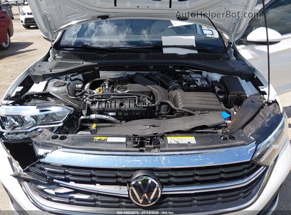 3VW7M7BU8RM073684 2024 VOLKSWAGEN JETTA Белый Вид сзади