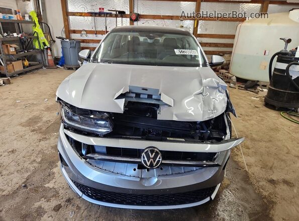 3VW7W7BU0TM030040 2026 VOLKSWAGEN JETTA Серебряный Вид спереди