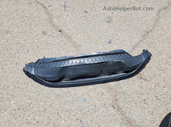 3VW7W7BU2TM005642 2026 VOLKSWAGEN JETTA Black ძრავის განყოფილების ხედი