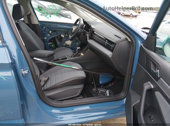 3VW7W7BU2TM052623 2026 VOLKSWAGEN JETTA Blue Front interior view