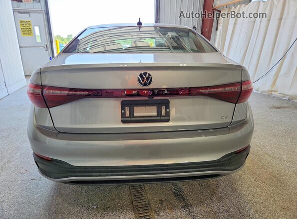 3VW7W7BU5TM031183 2026 VOLKSWAGEN JETTA Silver Հետևի տեսք