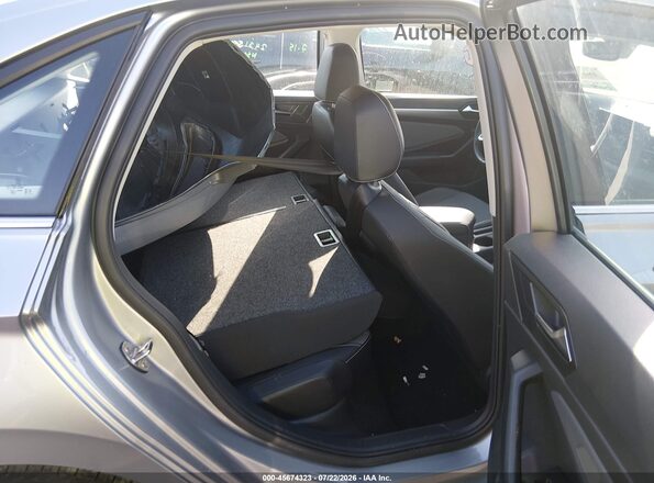 3VW7W7BU9TM002219 2026 VOLKSWAGEN JETTA Silver Vista de la etiqueta del VIN