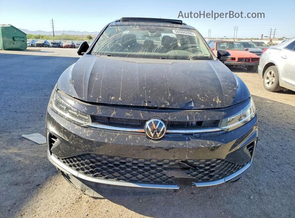 3VW7X7BU4SM013558 2025 VOLKSWAGEN JETTA Black Widok z przodu