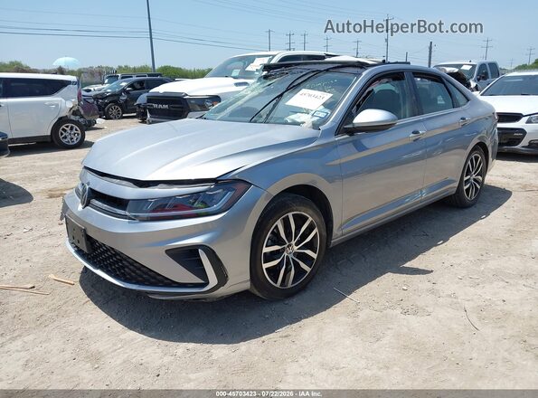 3VW7X7BU5SM013665 2025 VOLKSWAGEN JETTA Silver Przód lewy