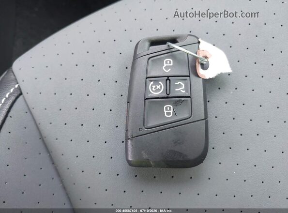 3VW7X7BU6SM017675 2025 VOLKSWAGEN JETTA Blue Առջևի վահանակի տեսք