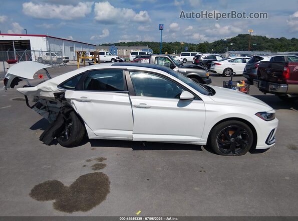 3VW7X7BU8SM106938 2025 VOLKSWAGEN JETTA White Панорамний вид салону 360°