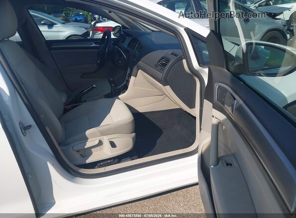 3VWA17AU7HM503221 2017 VOLKSWAGEN GOLF White Սալոնի դիմացի տեսք