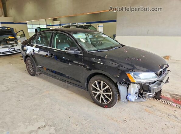 3VWB67AJ9HM413144 2017 VOLKSWAGEN JETTA Черный Передняя правая четверть