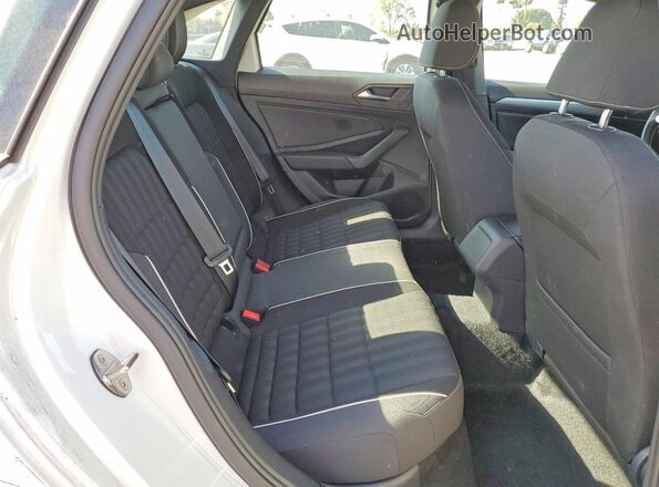 3VWBM7BU0RM059367 2024 VOLKSWAGEN JETTA White Rear seats view
