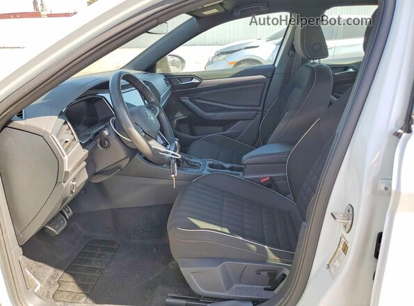 3VWBM7BU0RM059367 2024 VOLKSWAGEN JETTA White Front interior view