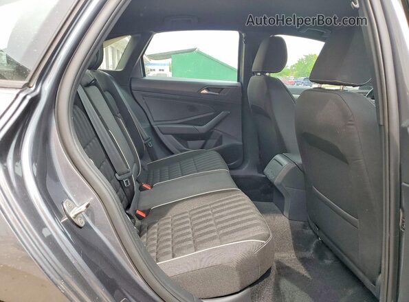 3VWBM7BU2RM059547 2024 VOLKSWAGEN JETTA Серый Вид задних сидений