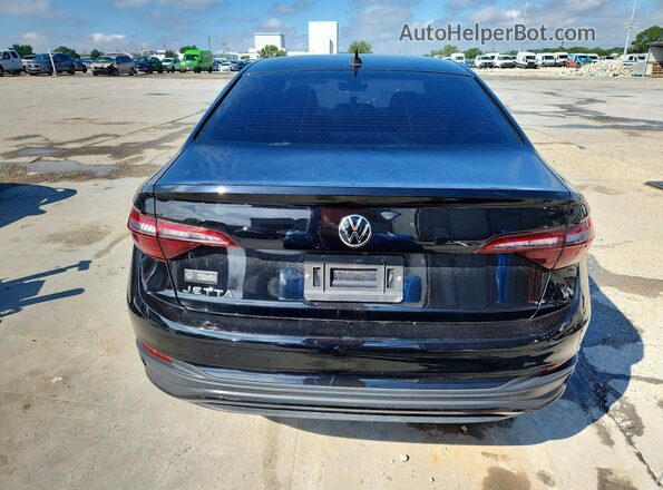 3VWBM7BU3RM090970 2024 VOLKSWAGEN JETTA Black Rear view