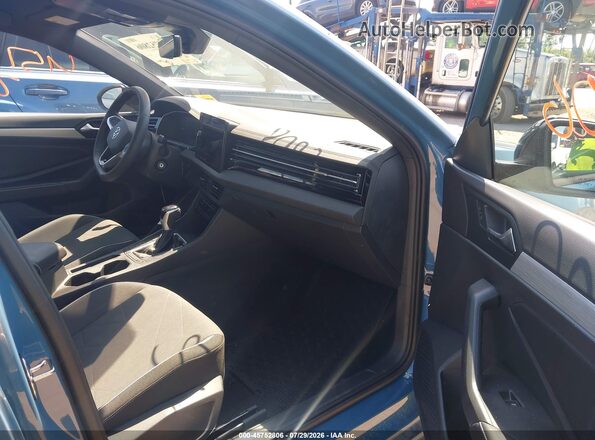 3VWBW7BU0TM024054 2026 VOLKSWAGEN JETTA Blue Вид салону спереду