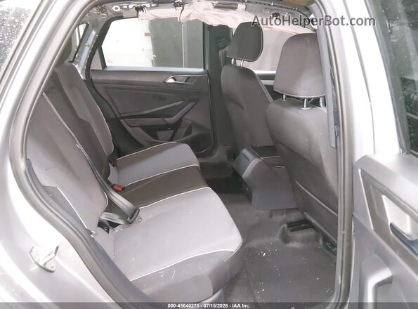 3VWBW7BUXTM027320 2026 VOLKSWAGEN JETTA Silver VIN կոդի պիտակի տեսք