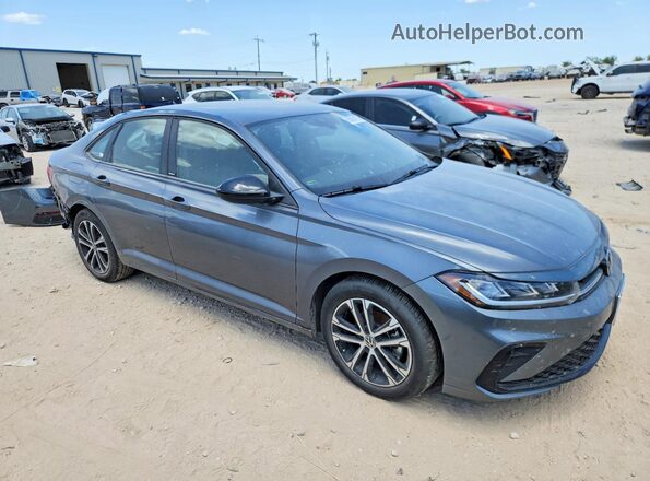 3VWBW7BUXTM029570 2026 VOLKSWAGEN JETTA Gray Przód prawy