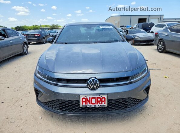 3VWBW7BUXTM029570 2026 VOLKSWAGEN JETTA Gray Widok z przodu