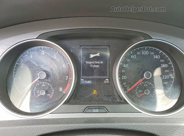 3VWC17AU1HM507225 2017 VOLKSWAGEN GOLF Black Engine compartment view