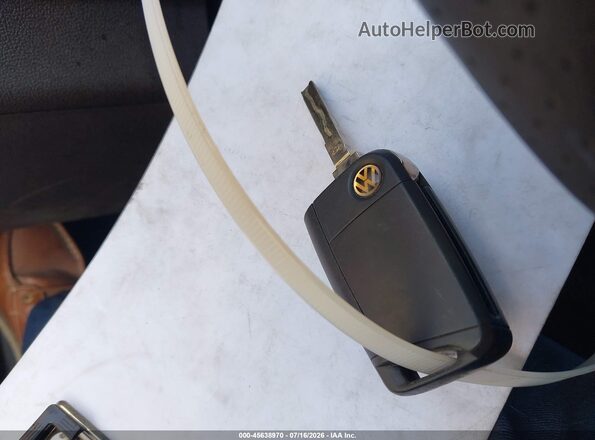 3VWC57BU0KM030345 2019 VOLKSWAGEN JETTA Red Vista del salpicadero