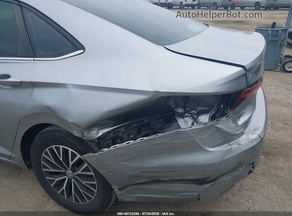 3VWC57BU0MM064949 2021 VOLKSWAGEN JETTA Silver 
