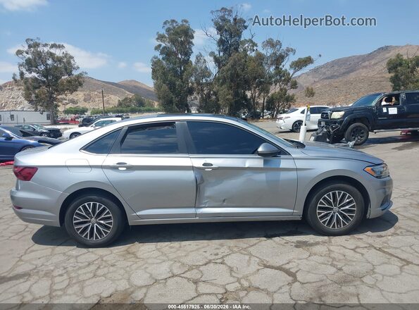 3VWC57BU0MM090449 2021 VOLKSWAGEN JETTA Silver Widok wnętrza z tyłu