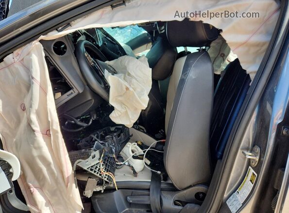 3VWC57BU1KM062544 2019 VOLKSWAGEN JETTA Gray Widok wnętrza z przodu