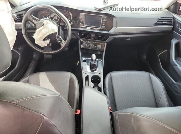 3VWC57BU2KM169909 2019 VOLKSWAGEN JETTA Red Dashboard view