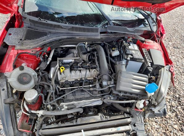3VWC57BU2KM169909 2019 VOLKSWAGEN JETTA Red Rear interior view