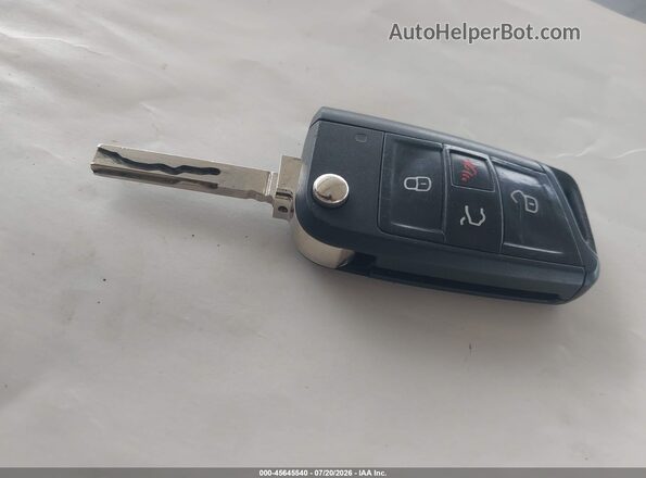 3VWC57BU2KM274580 2019 VOLKSWAGEN JETTA Silver Vista del salpicadero