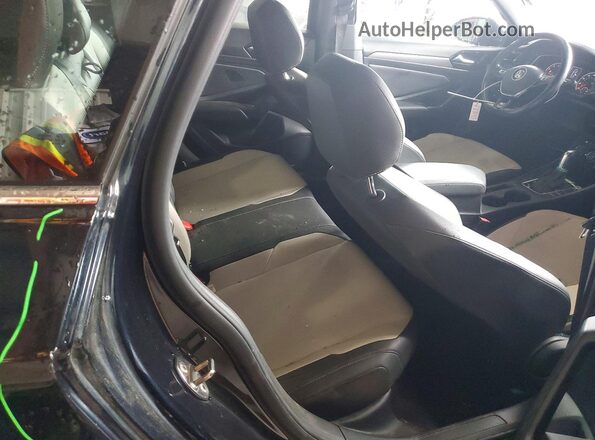 3VWC57BU3KM197315 2019 VOLKSWAGEN JETTA Black უკანა სავარძლების ხედი