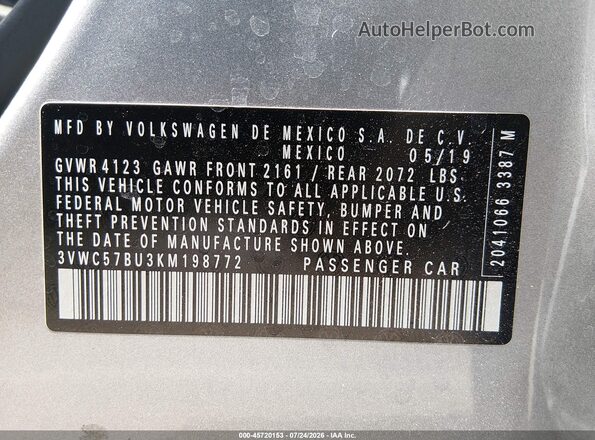 3VWC57BU3KM198772 2019 VOLKSWAGEN JETTA Серебряный Вид подкапотного пространства