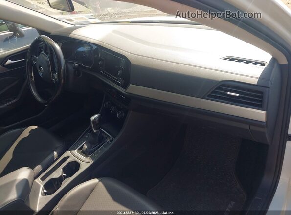 3VWC57BU3KM218969 2019 VOLKSWAGEN JETTA White Widok wnętrza z przodu