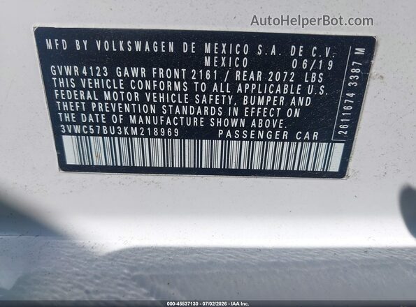 3VWC57BU3KM218969 2019 VOLKSWAGEN JETTA White Widok komory silnika