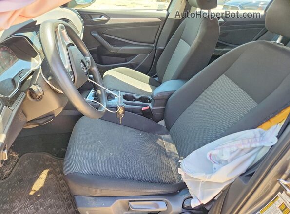 3VWC57BU3MM024137 2021 VOLKSWAGEN JETTA Gray Widok wnętrza z przodu