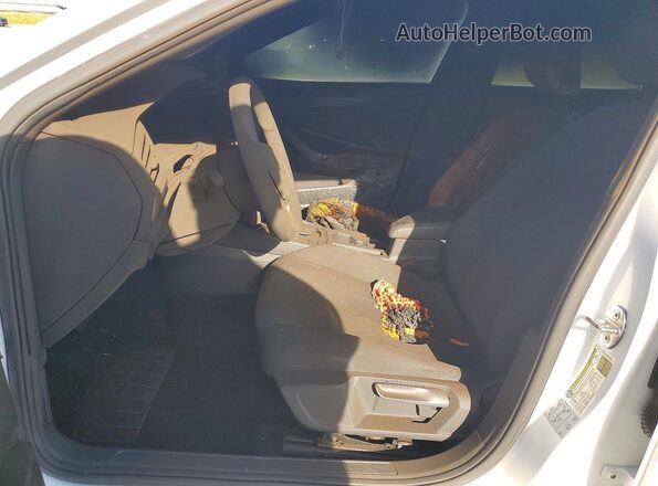 3VWC57BU3MM082278 2021 VOLKSWAGEN JETTA White Vista interior delantera