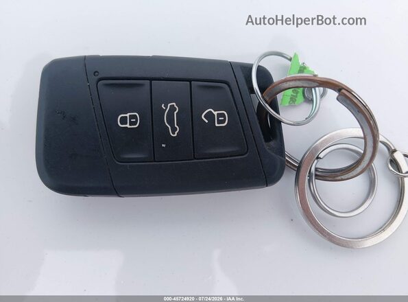 3VWC57BU4KM028047 2019 VOLKSWAGEN JETTA White Vista del salpicadero
