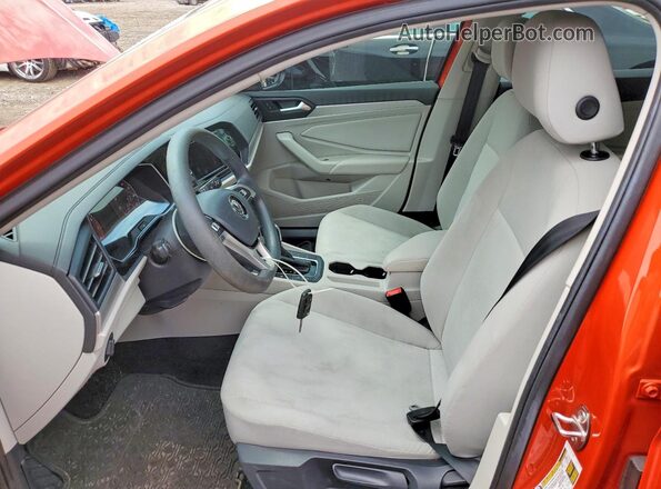 3VWC57BU4KM217345 2019 VOLKSWAGEN JETTA Оранжевый Вид салона спереди