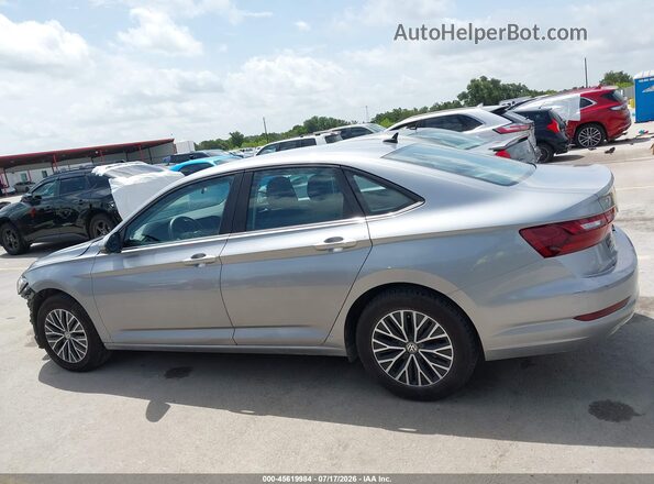 3VWC57BU4MM068812 2021 VOLKSWAGEN JETTA Silver 360 interior view