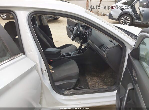 3VWC57BU5KM058920 2019 VOLKSWAGEN JETTA Белый Вид салона спереди