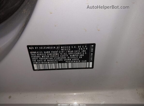 3VWC57BU5KM058920 2019 VOLKSWAGEN JETTA Белый Вид подкапотного пространства